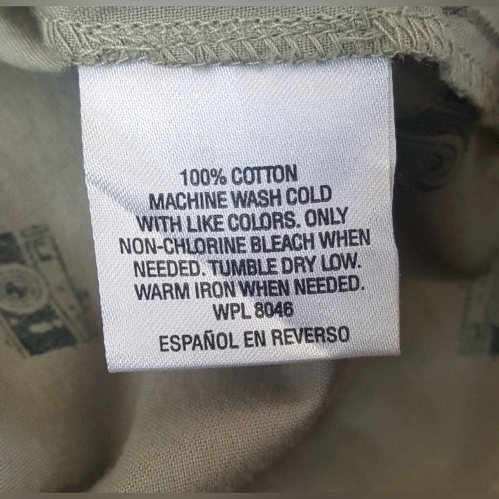 Woman’s Stylish Gray Patterned Button Down Shirt - image 7